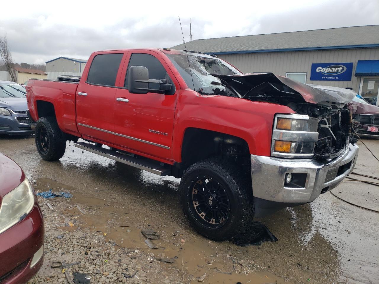 2015 CHEVROLET SILVERADO - Фото 4