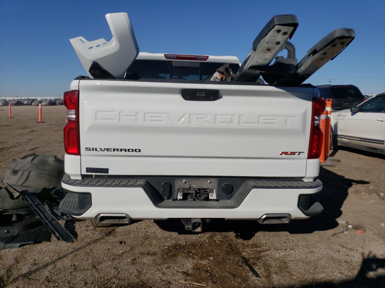 2019 CHEVROLET SILVERADO - Image 6