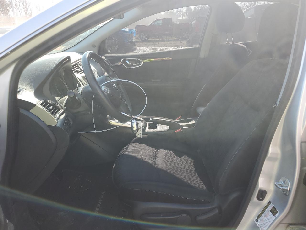 2017 NISSAN SENTRA S - Фото 7