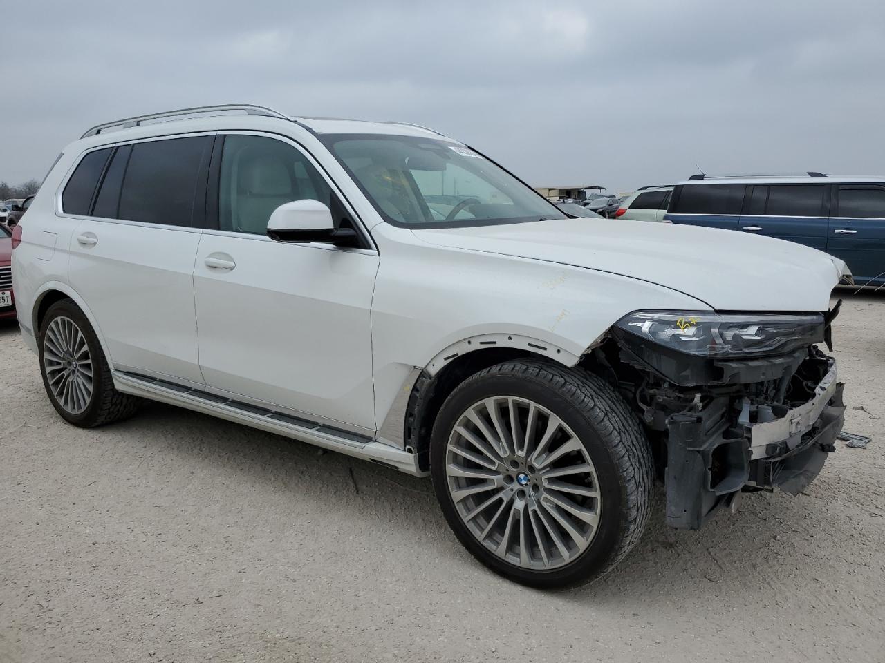 2020 BMW X7 XDRIVE4 - Image 4