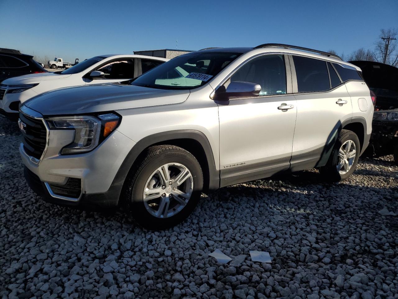 2022 GMC TERRAIN SL car image