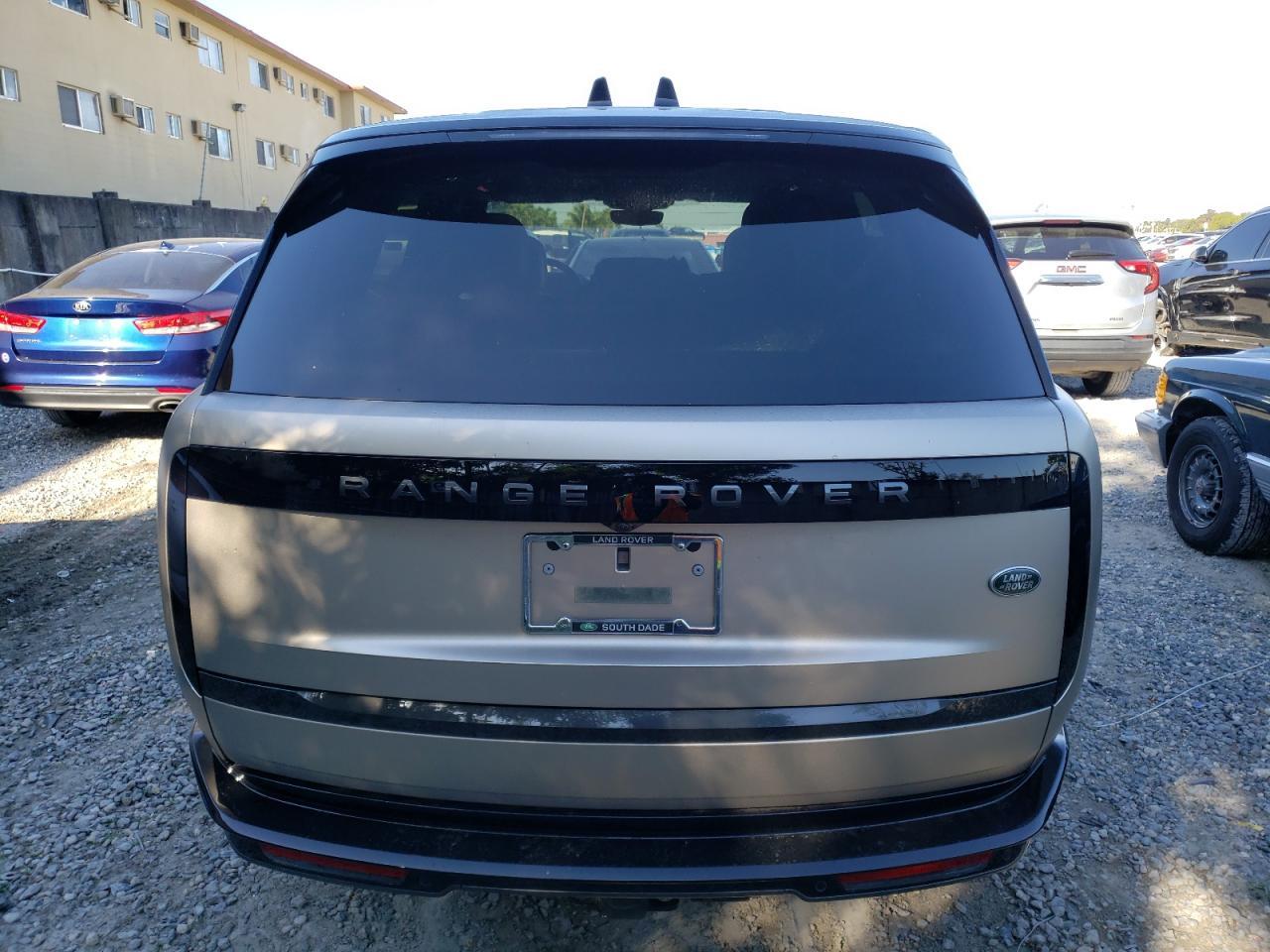 2023 LAND ROVER RANGE ROVE - Image 6