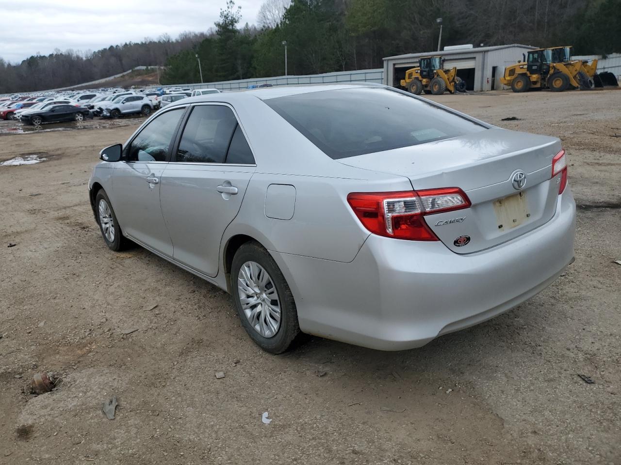 2013 TOYOTA CAMRY L - Image 2