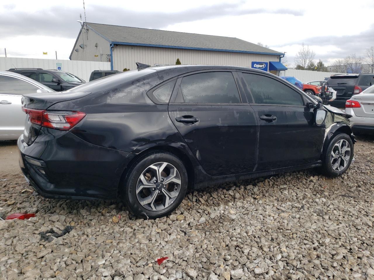 2021 KIA FORTE FE - Фото 3