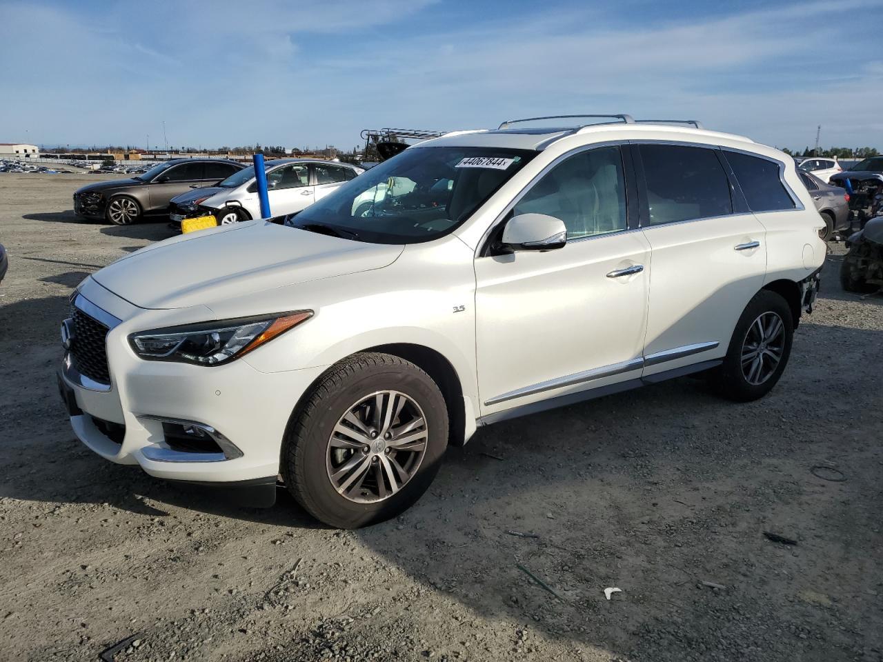 2019 INFINITI QX60 LUXE
