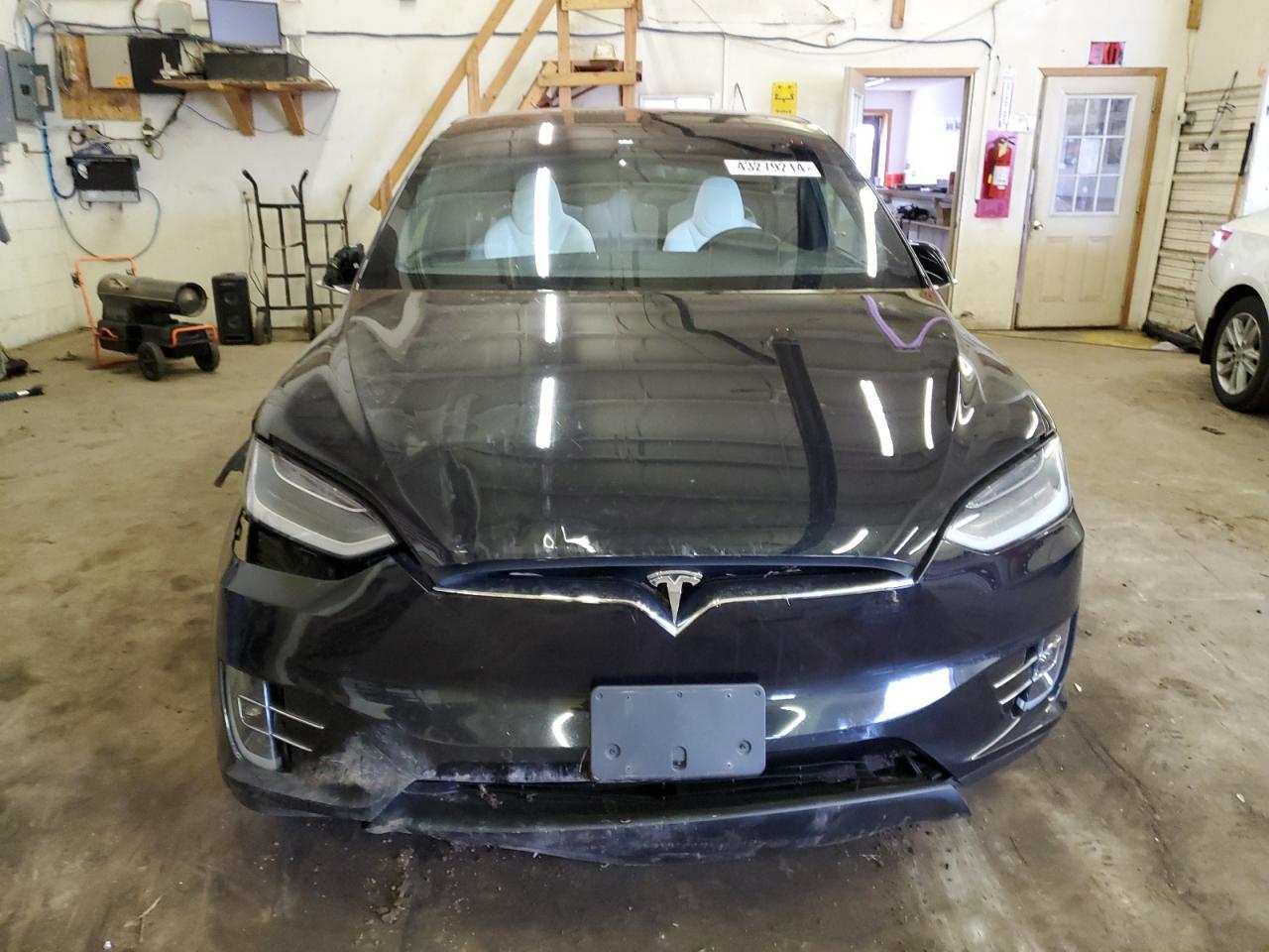 2018 TESLA MODEL X - Фото 5