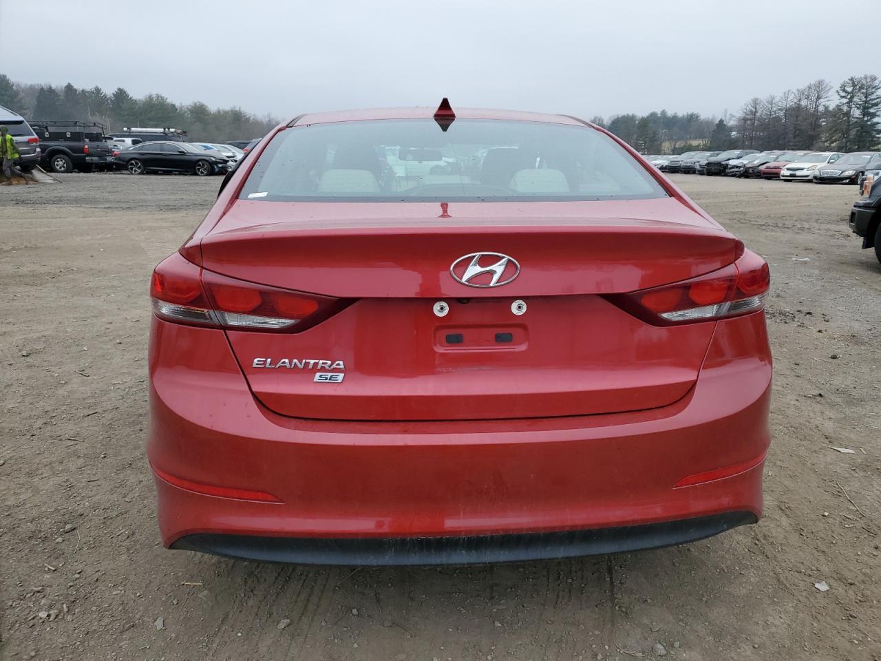 2018 HYUNDAI ELANTRA SE - Image 6