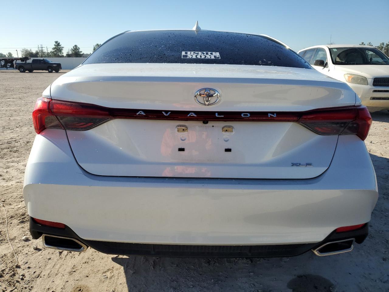 2022 TOYOTA AVALON XLE - Фото 6
