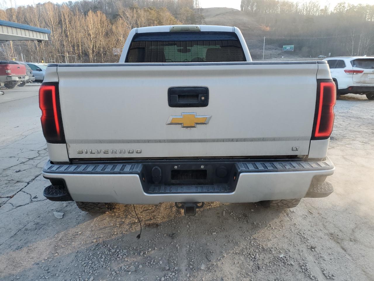 2018 CHEVROLET SILVERADO - Image 6