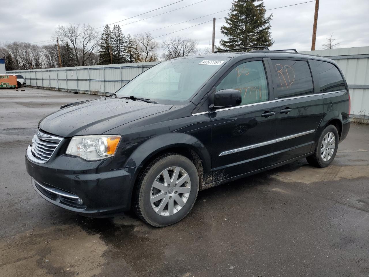 2014 CHRYSLER TOWN & COU