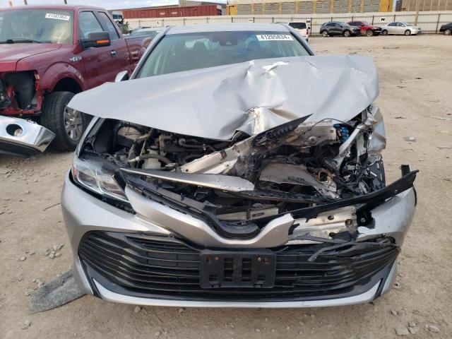 2019 Toyota Camry Le - Image 5
