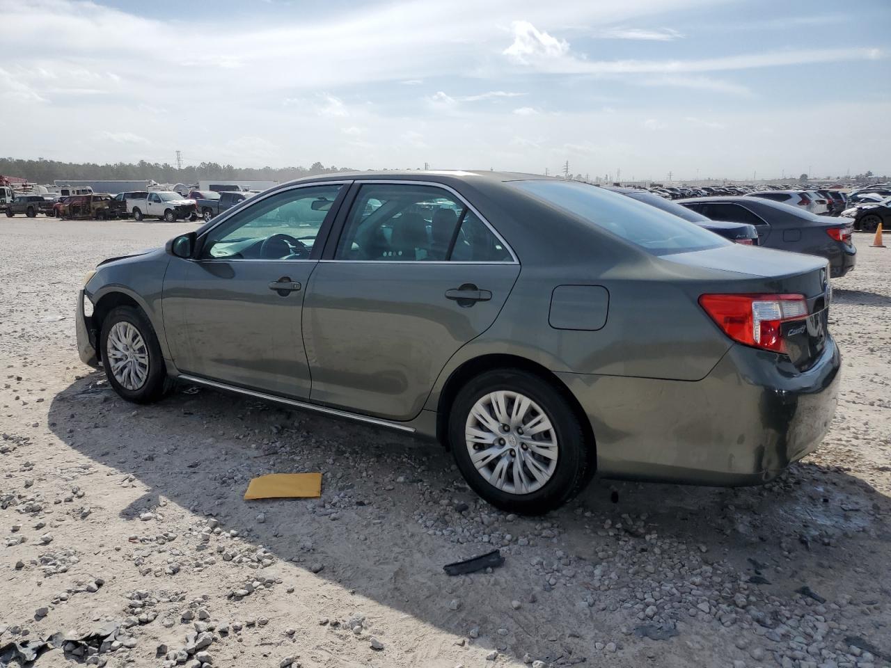 2012 TOYOTA CAMRY BASE - Image 2
