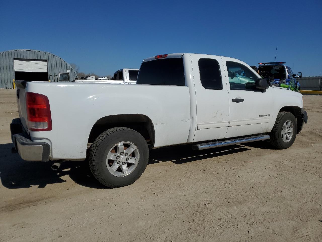 2011 GMC SIERRA K15 - Image 3