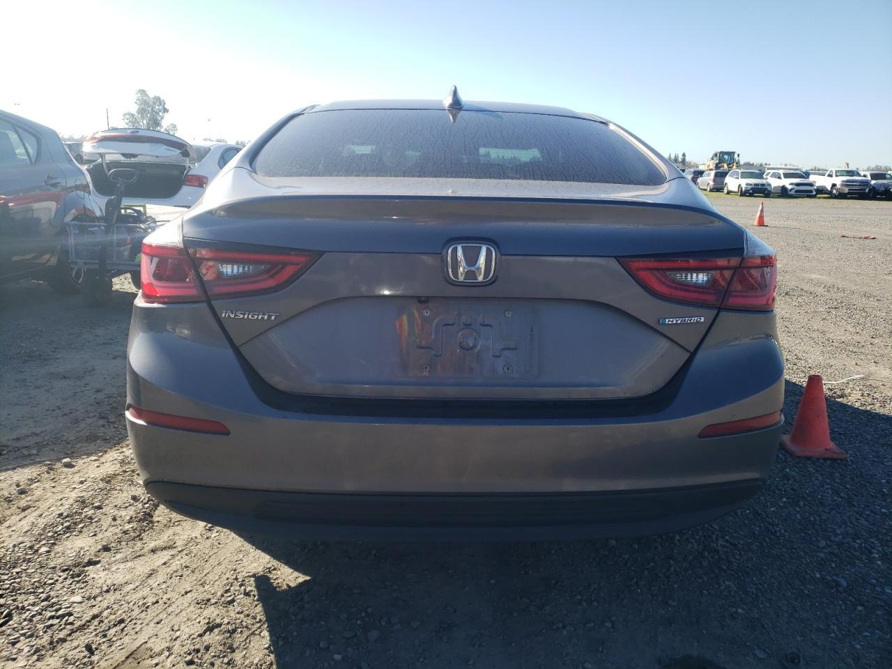 2019 HONDA INSIGHT LX - Image 6