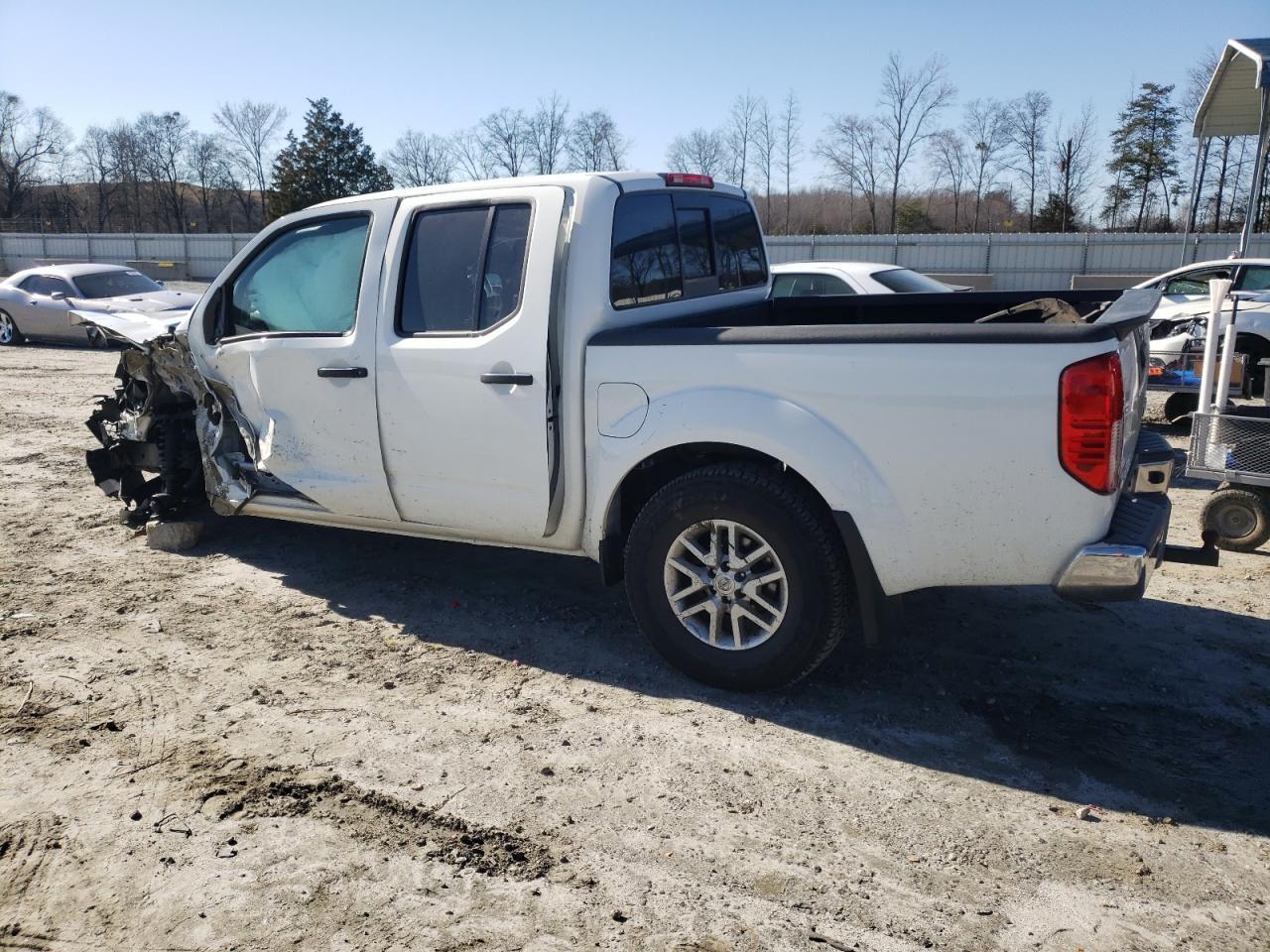 2019 NISSAN FRONTIER S - Фото 2