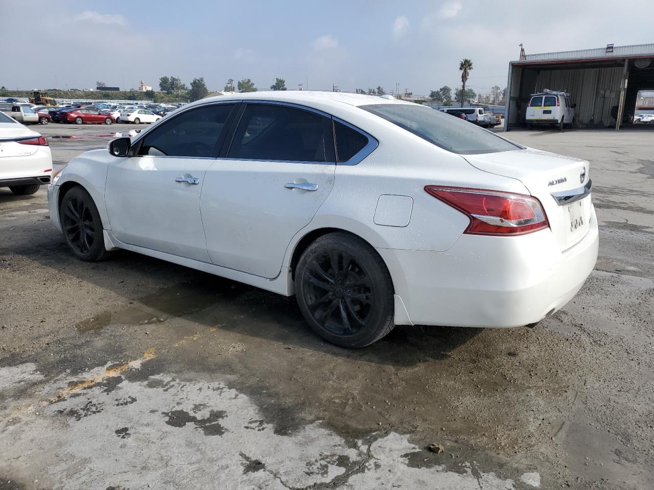 2013 NISSAN ALTIMA 2.5 - Фото 2