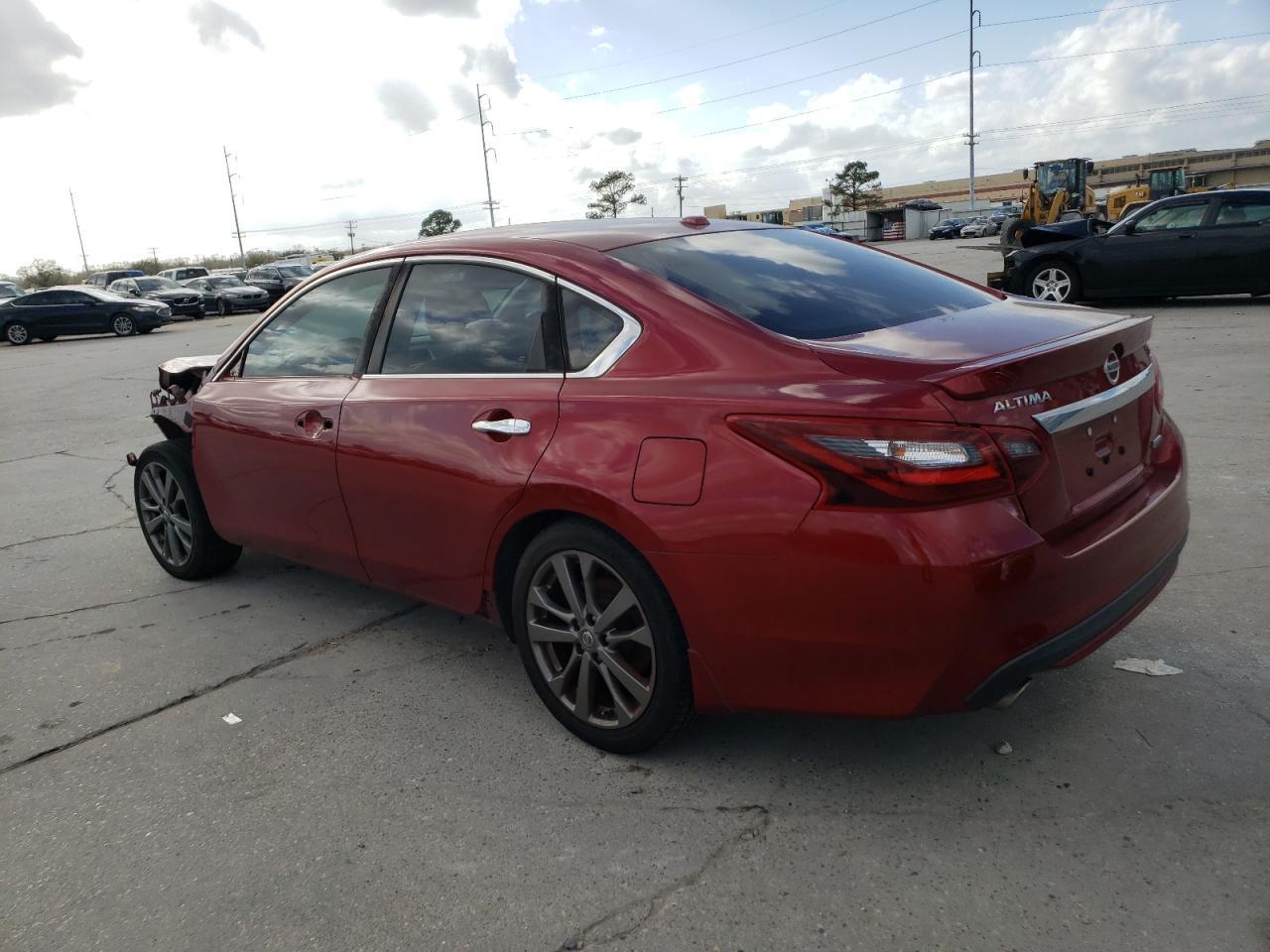 2018 NISSAN ALTIMA 2.5 - Фото 2