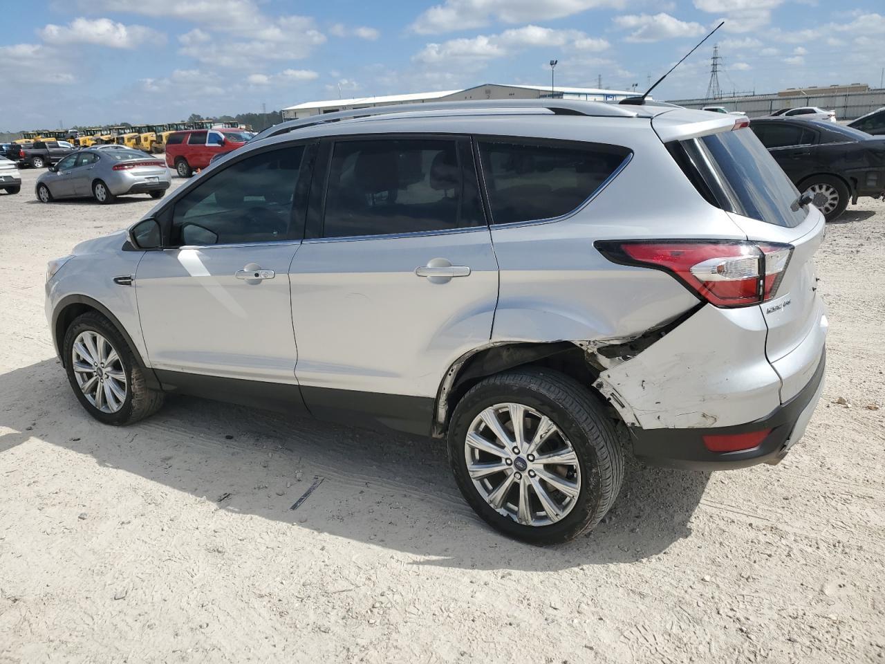 2017 FORD ESCAPE TIT - Image 2