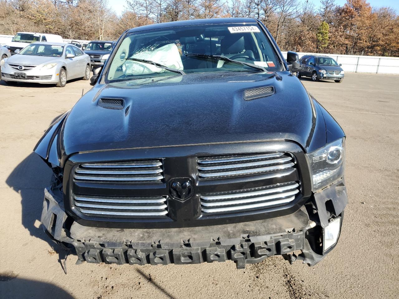 2015 RAM 1500 SPORT - Image 5