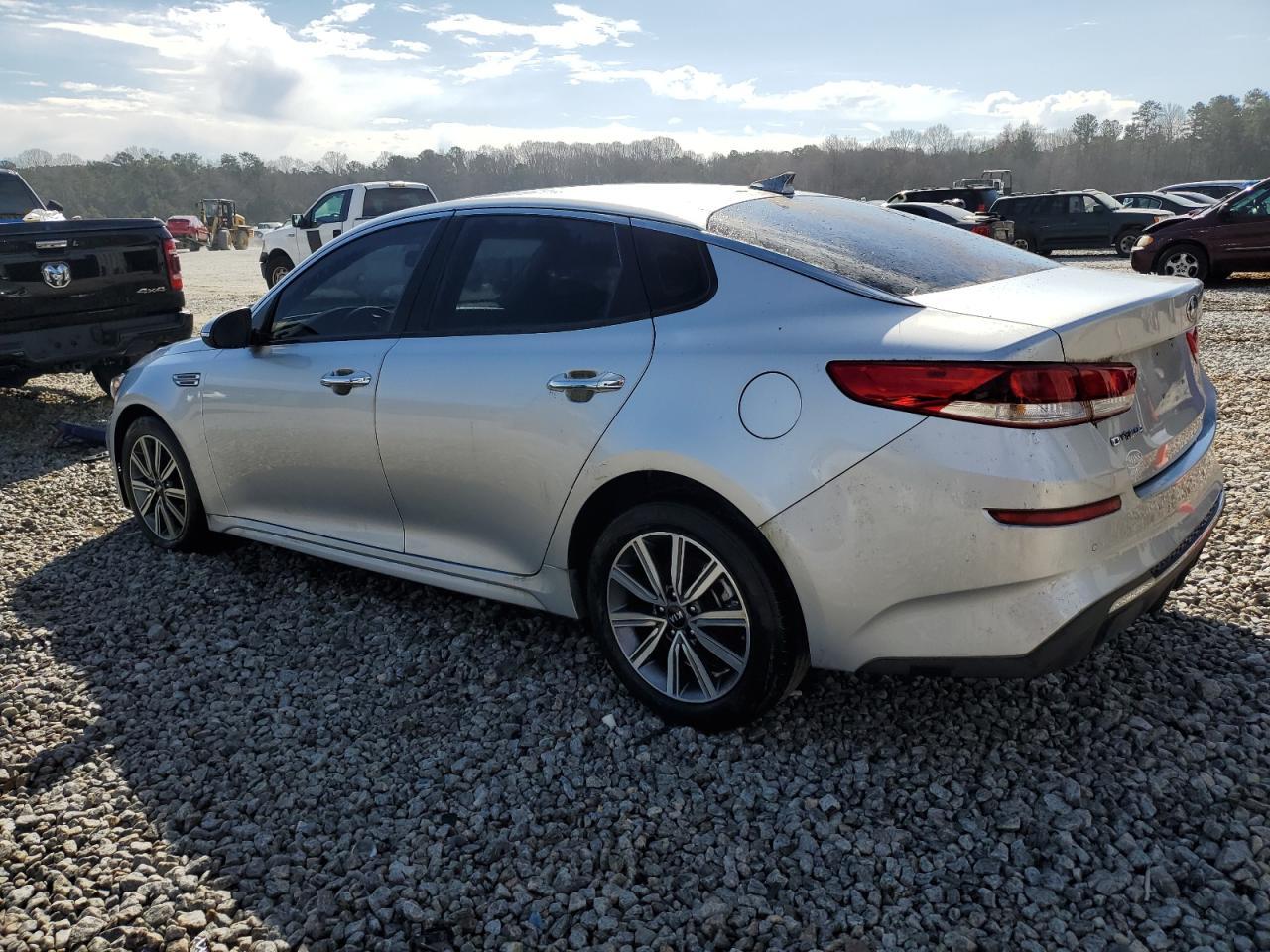 2019 KIA OPTIMA LX - Фото 2