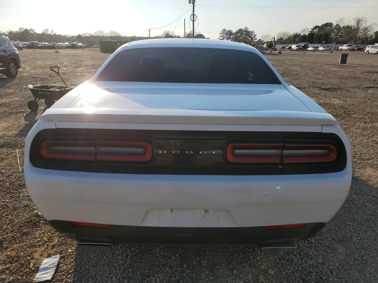 2017 DODGE CHALLENGER - Image 6