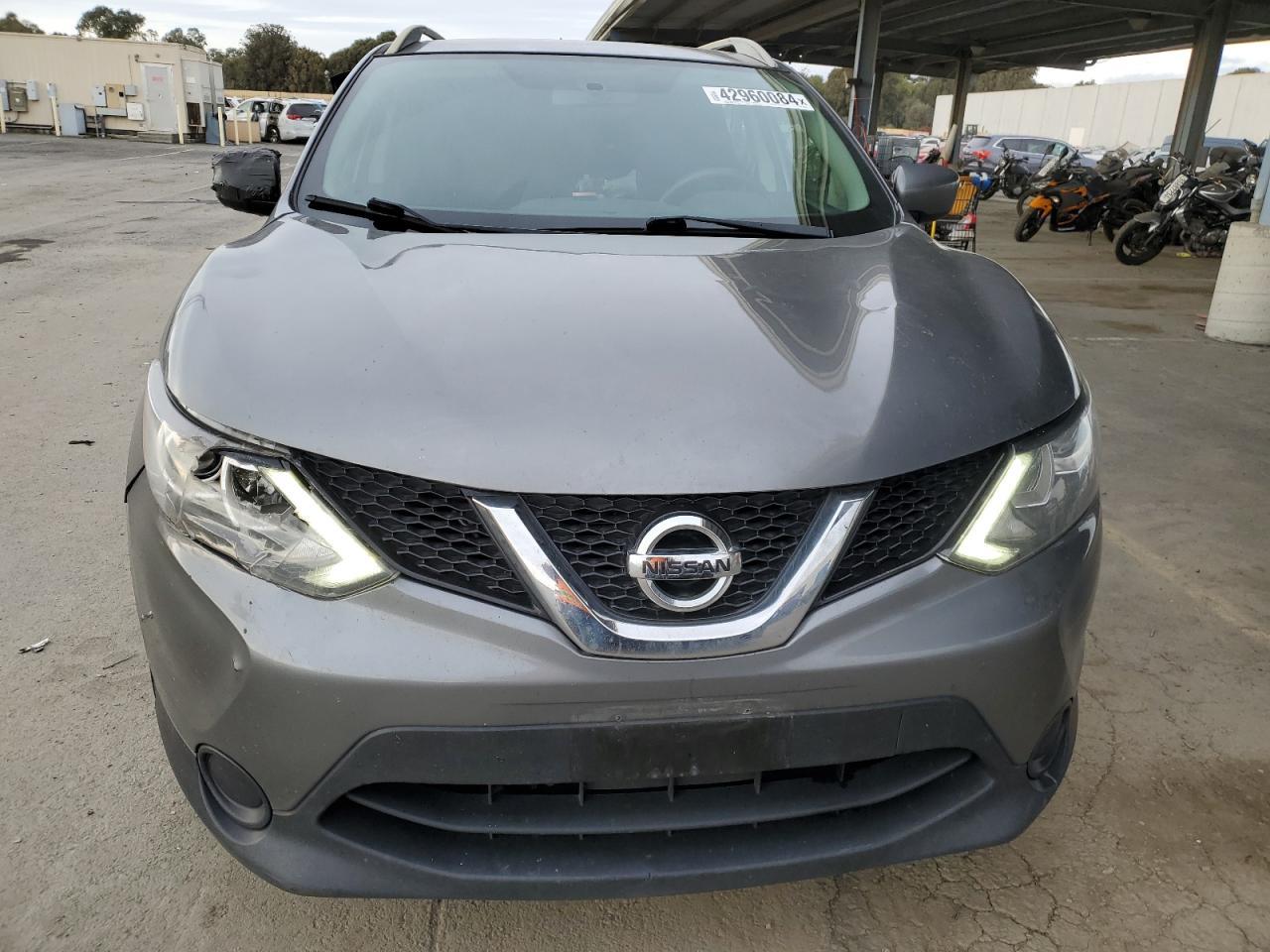2017 NISSAN ROGUE SPOR - Фото 5