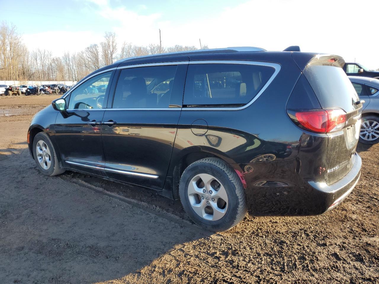 2017 CHRYSLER PACIFICA T - Фото 2