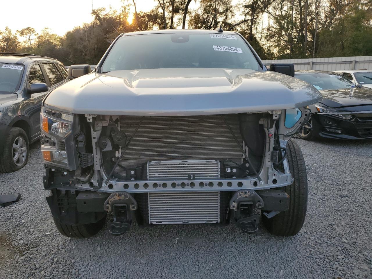 2023 CHEVROLET SILVERADO - Фото 5