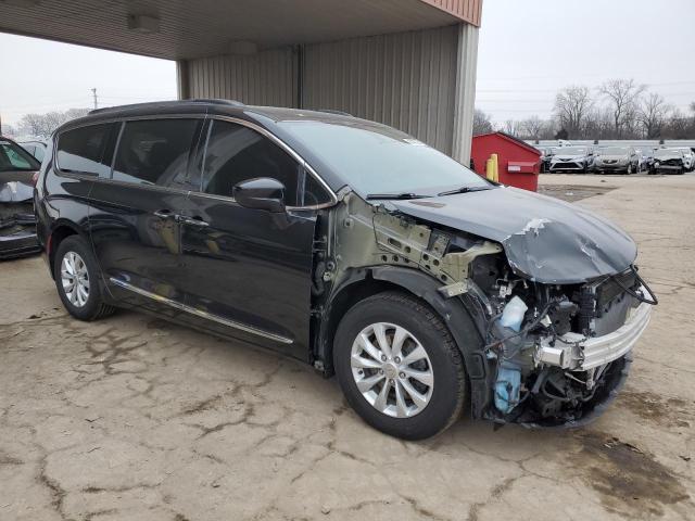 2017 Chrysler Pacifica Touring L - Фото 4