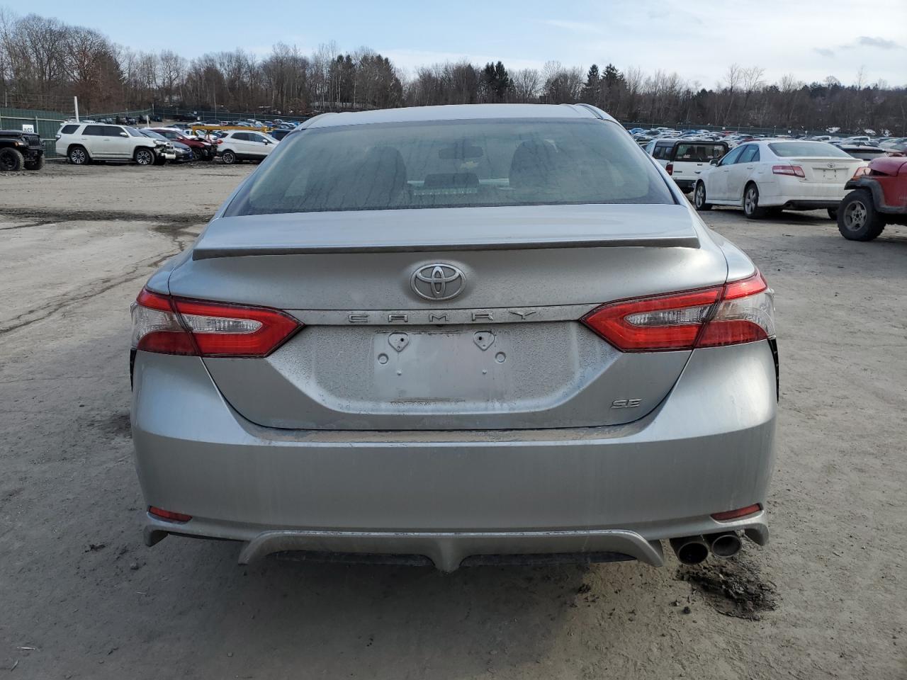 2018 TOYOTA CAMRY L - Фото 6