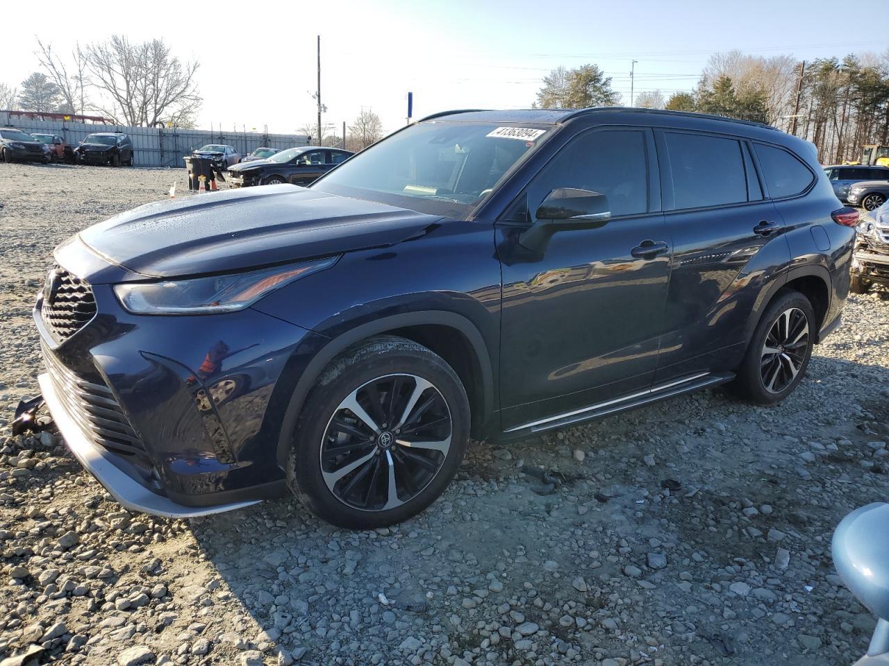 2021 TOYOTA HIGHLANDER car image