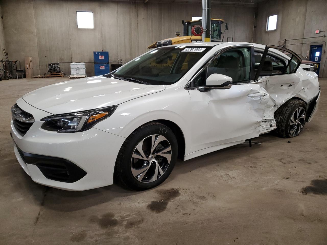 2022 SUBARU LEGACY PRE