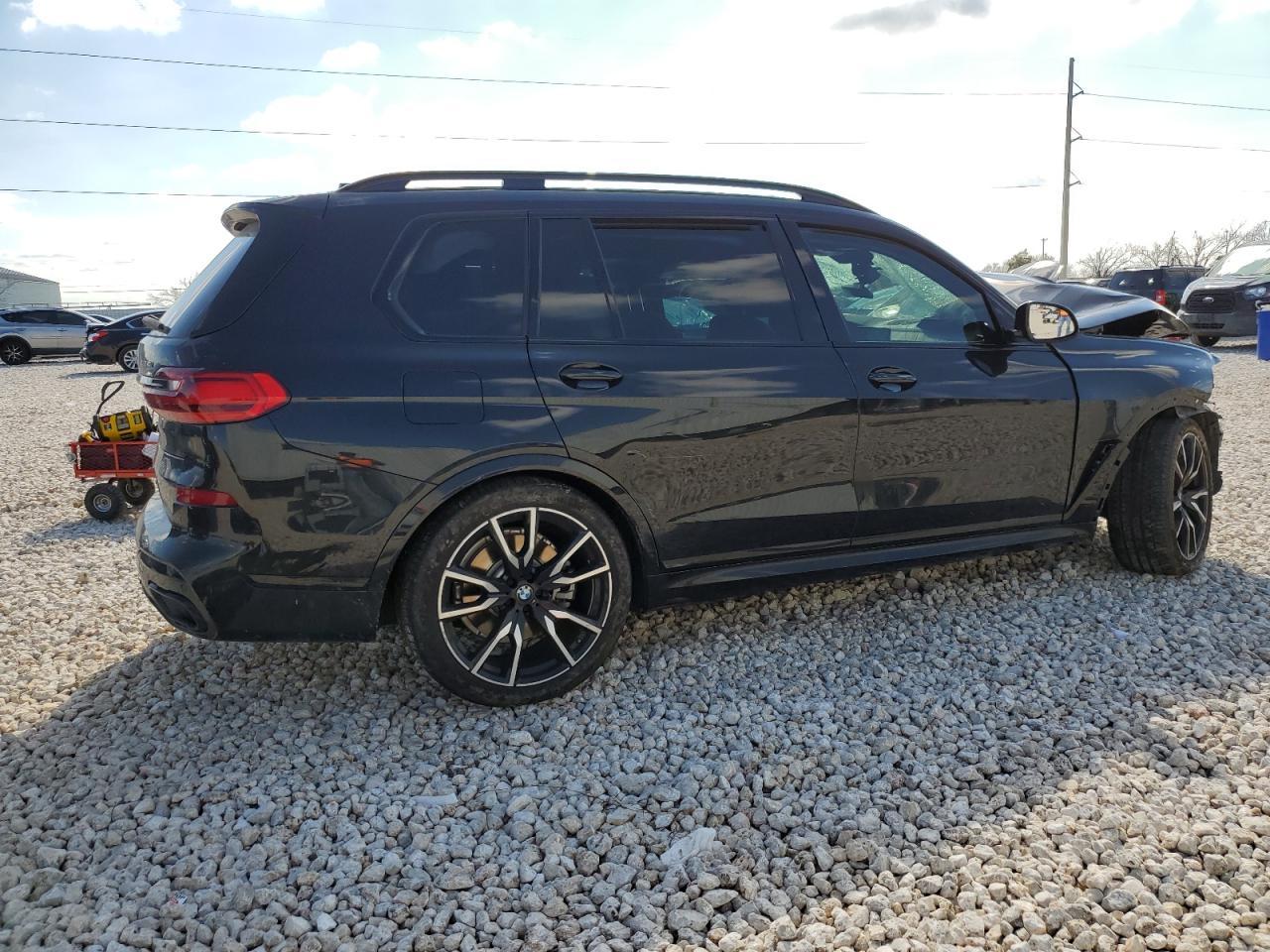 2022 BMW X7 XDRIVE4 - Фото 3