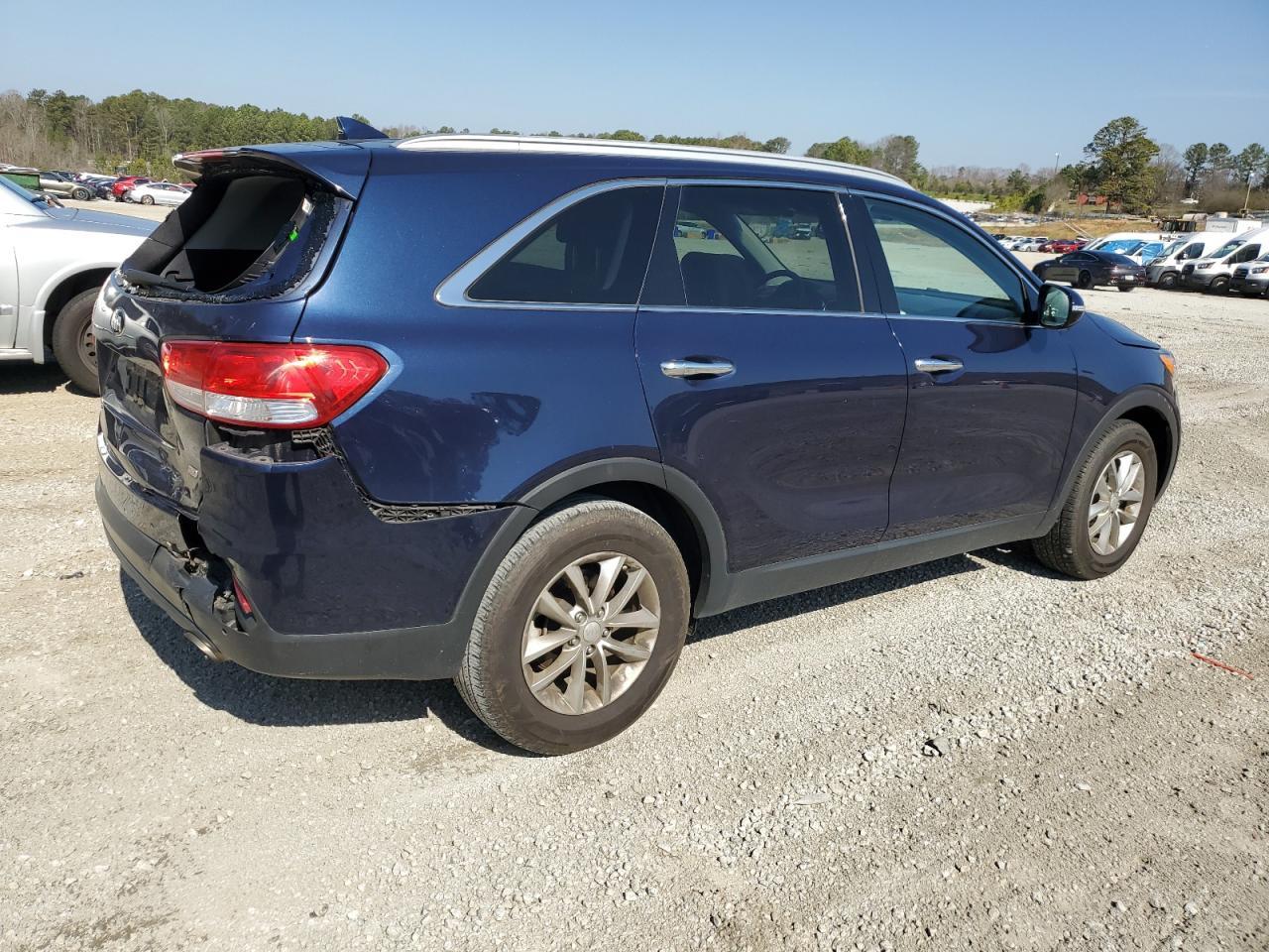 2016 KIA SORENTO LX - Image 3