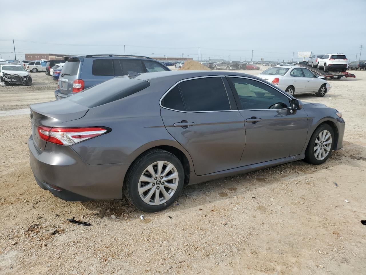 2019 TOYOTA CAMRY L - Image 3