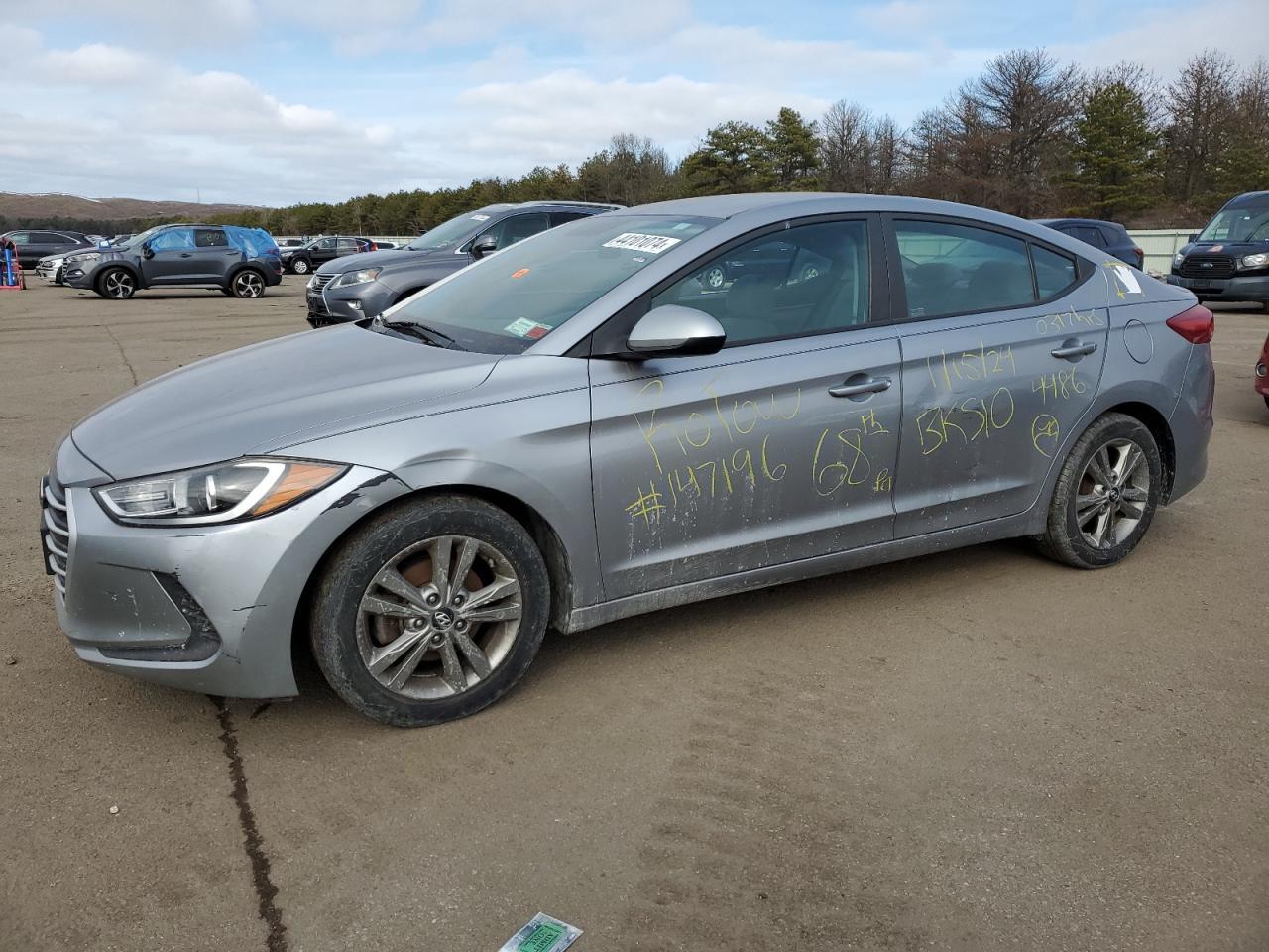 2017 HYUNDAI ELANTRA SE