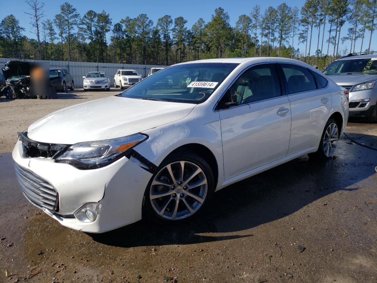 2015 TOYOTA AVALON XLE