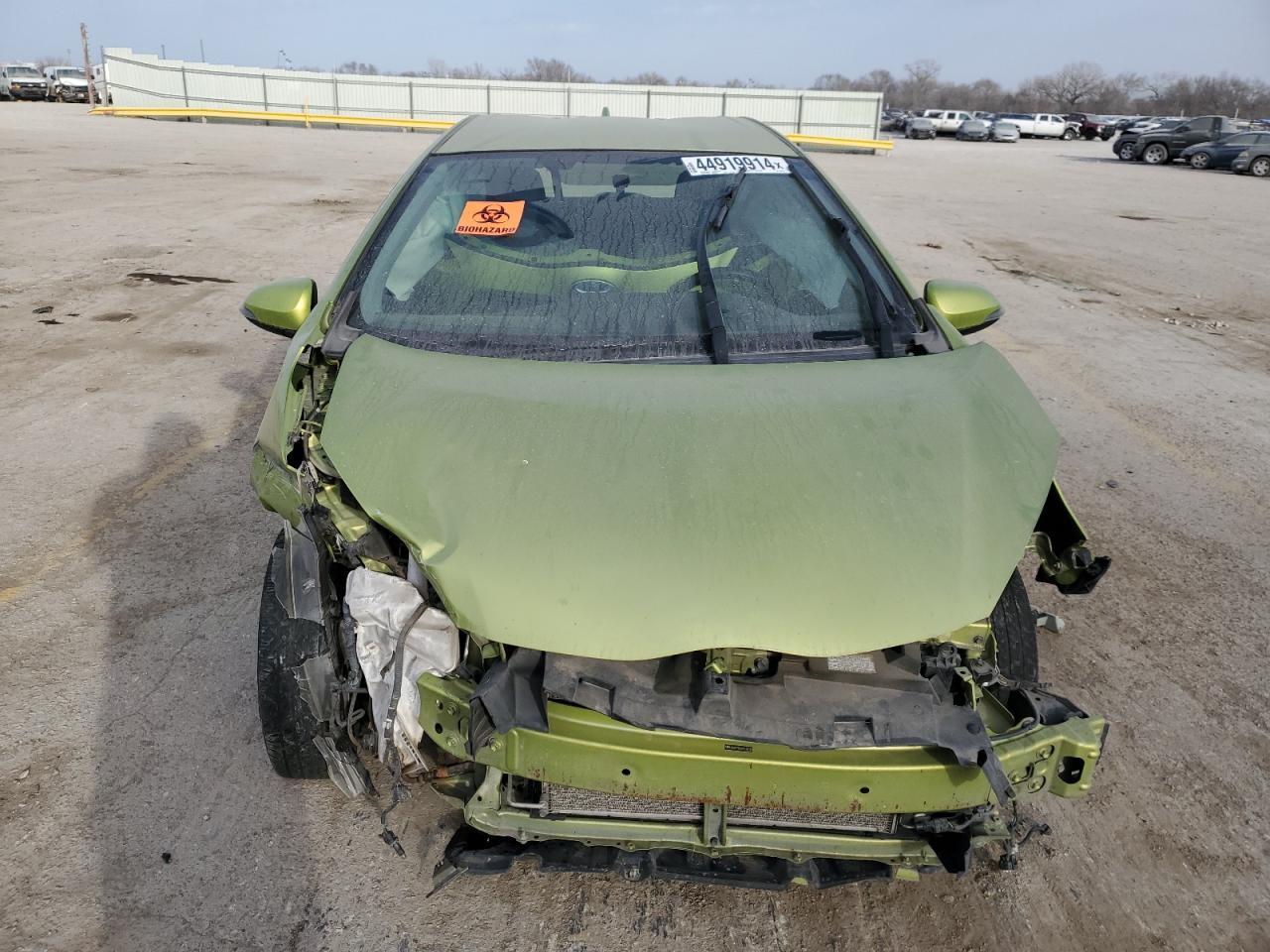 2015 TOYOTA PRIUS C - Image 5