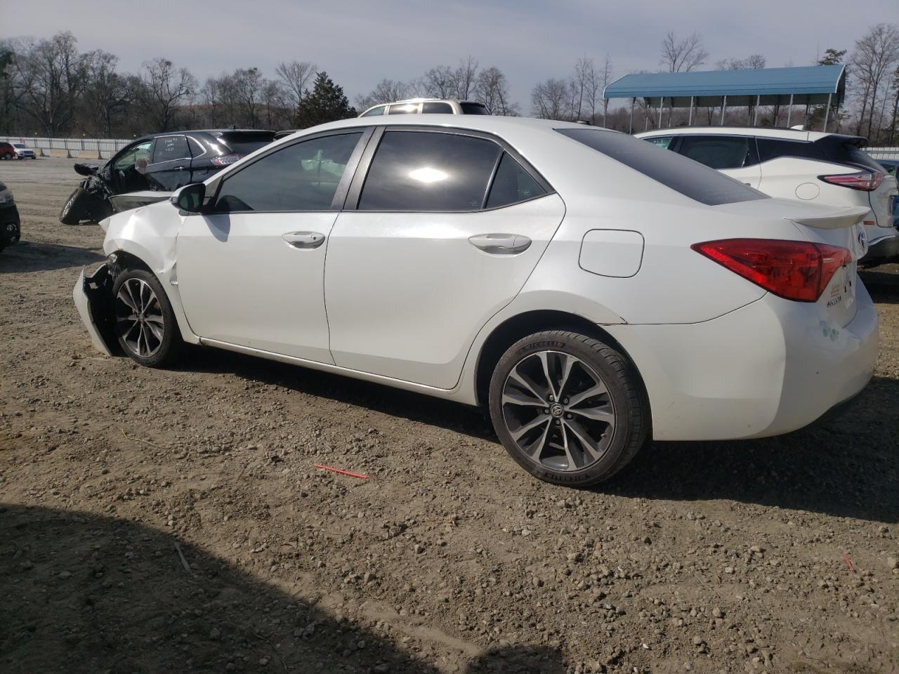2018 TOYOTA COROLLA L - Фото 2