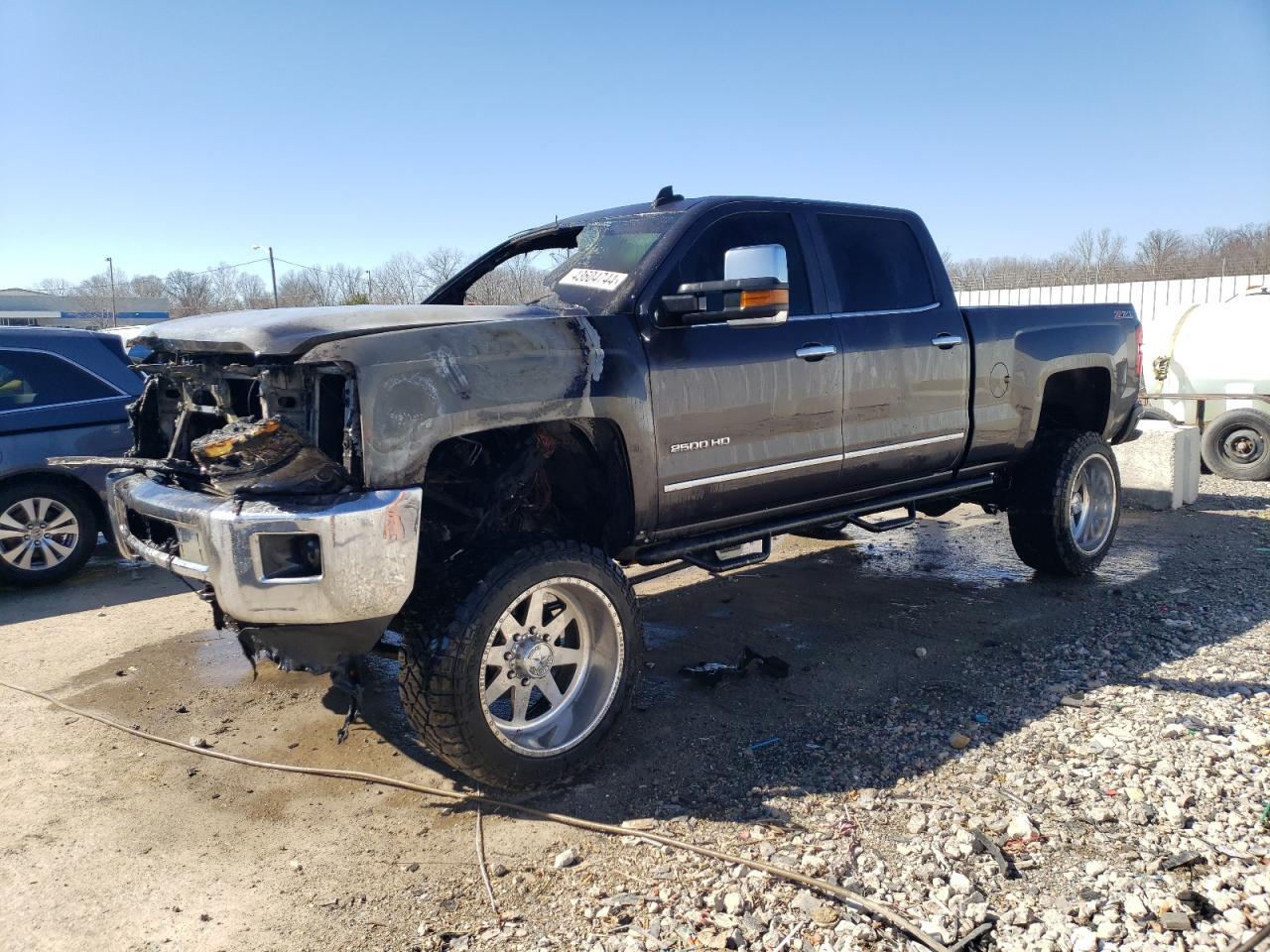 2015 CHEVROLET SILVERADO car image