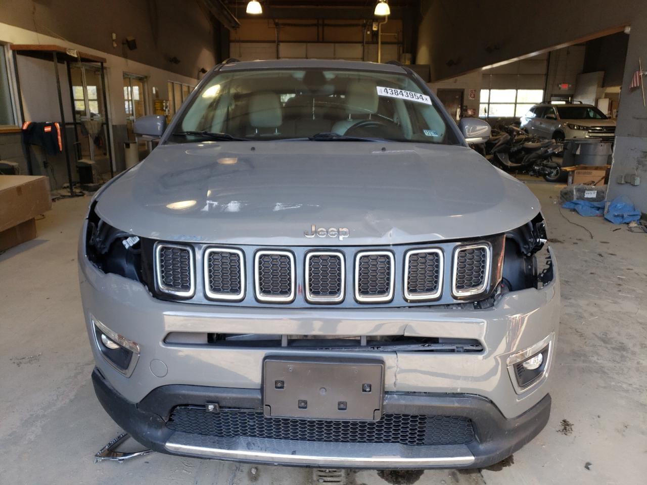 2020 JEEP COMPASS LI - Image 5