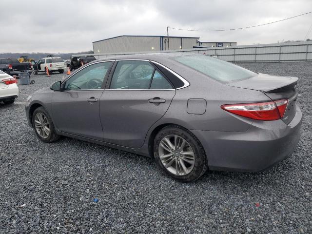 2017 Toyota Camry Le - Фото 2