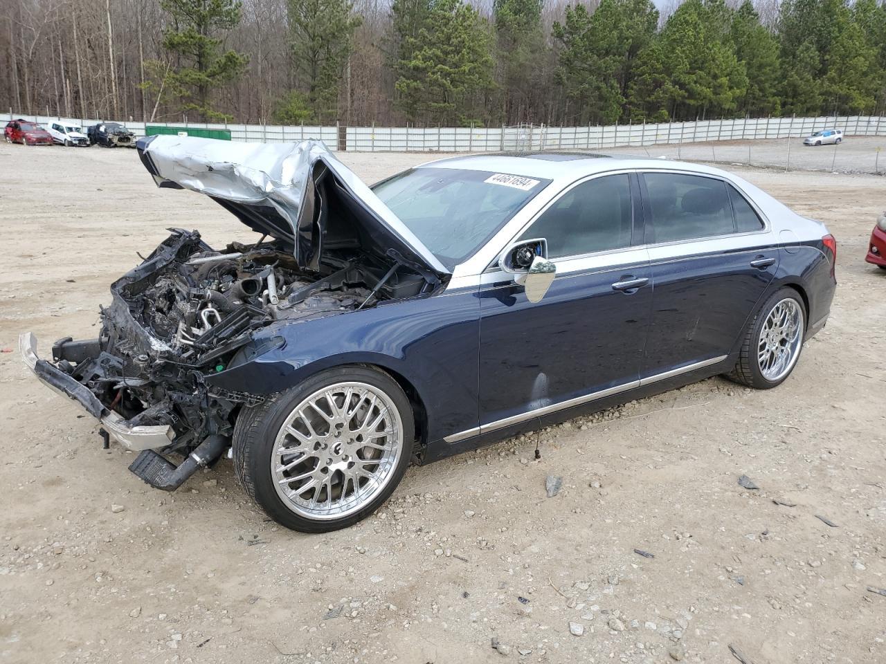 2018 GENESIS G90 PREMIU car image