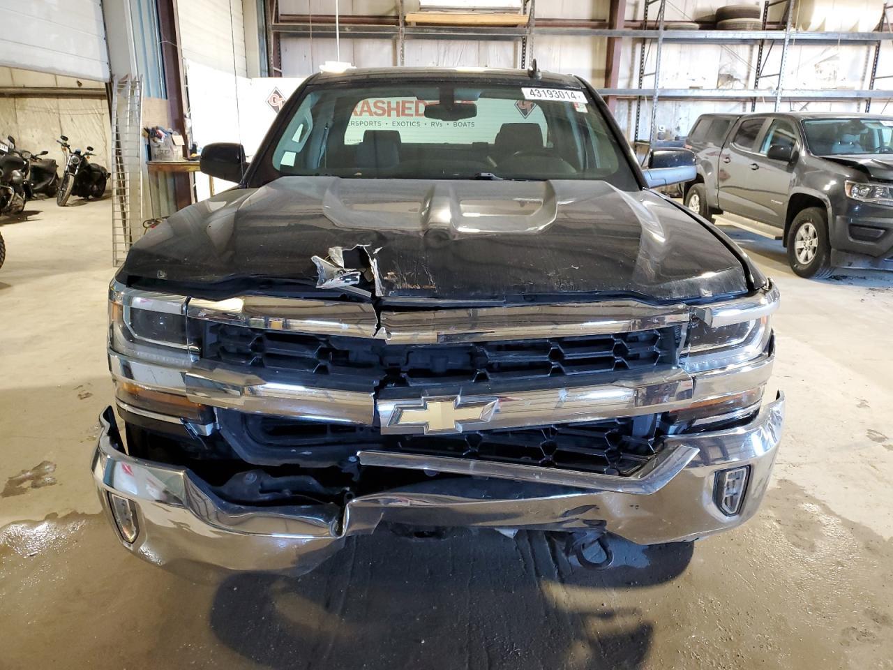 2018 CHEVROLET SILVERADO - Фото 5