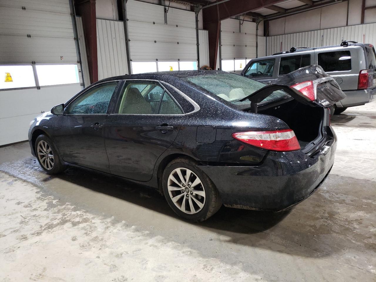 2017 TOYOTA CAMRY LE - Image 2