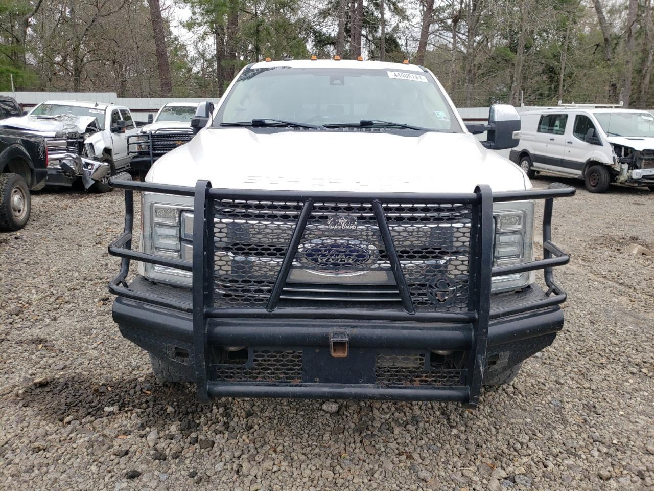 2017 FORD F350 SUPER - Image 5