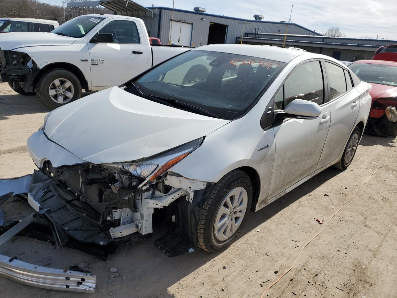 2018 TOYOTA PRIUS