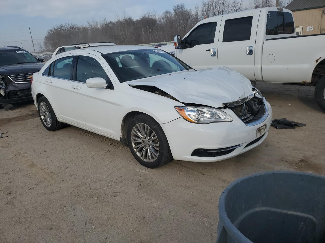 2012 CHRYSLER 200 LX - Image 4