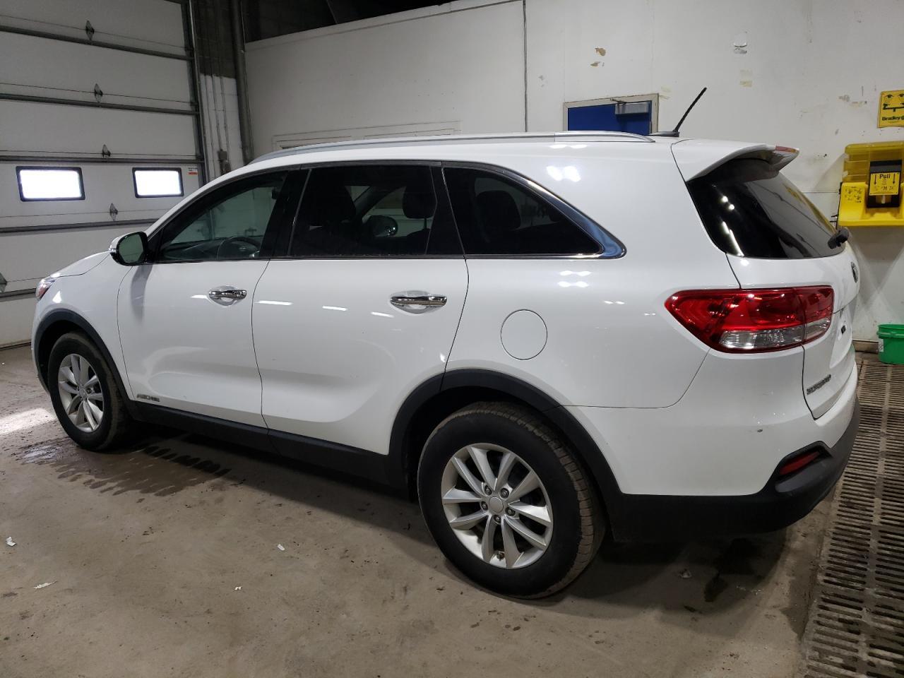 2016 KIA SORENTO LX - Image 2