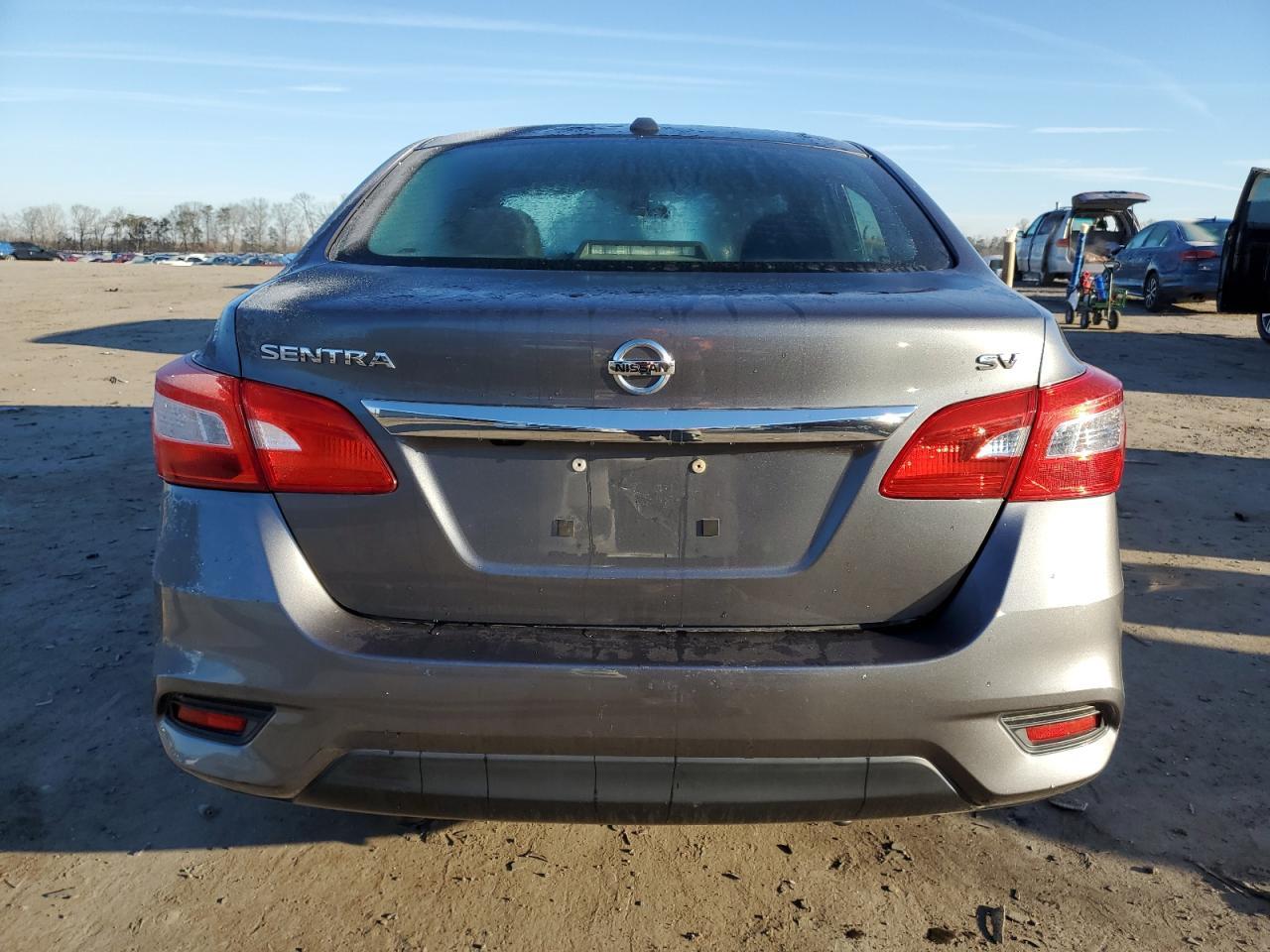 2018 NISSAN SENTRA S - Фото 6